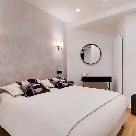 De Luxe 2bdr/7p - Louvre/tuileries Appartamento